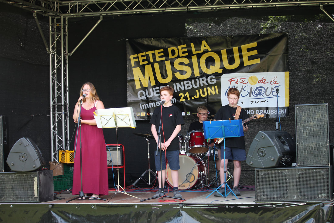 Auftritt der Schülerband zur Fete de la Musique